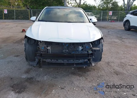 2021 Volkswagen Jetta 1.4T R-Line/1.4T S/1.4T Se из США, поврежденный, VIN 3VWC57BU8MM043105